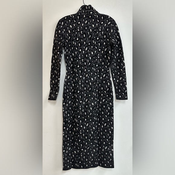 Carolina Herrera Leopard Jacquard Turtleneck Midi Dress - Picture 3 of 7